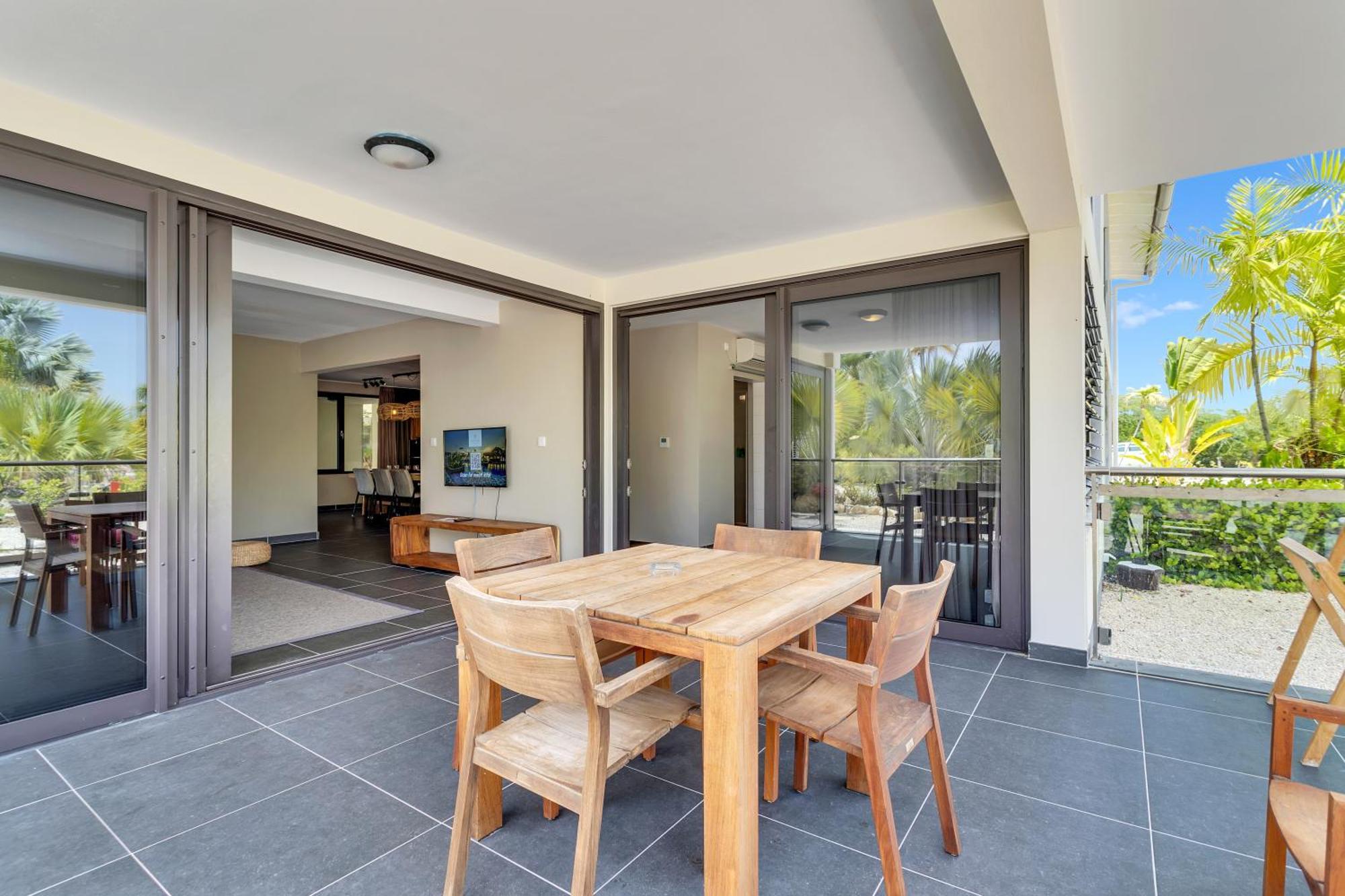 Delfins Beach Resort Bonaire, Tapestry Collection By Hilton Kralendijk  Bagian luar foto